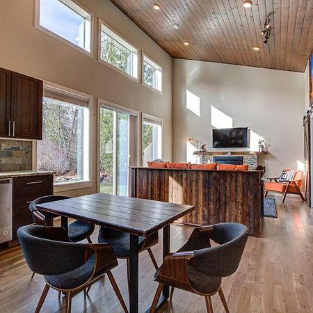 Newly Built Modern Chalet Duplex - 1 Mount Hood Village Exteriör bild