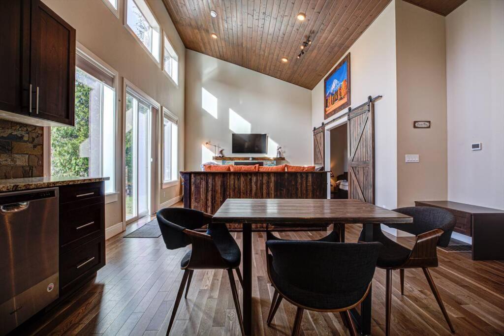 Newly Built Modern Chalet Duplex - 1 Mount Hood Village Exteriör bild